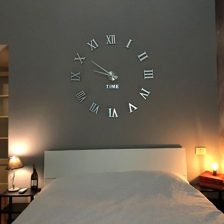 Appartamento 70 Mq "La Casa Di Cri" มิลาน ภายนอก รูปภาพ