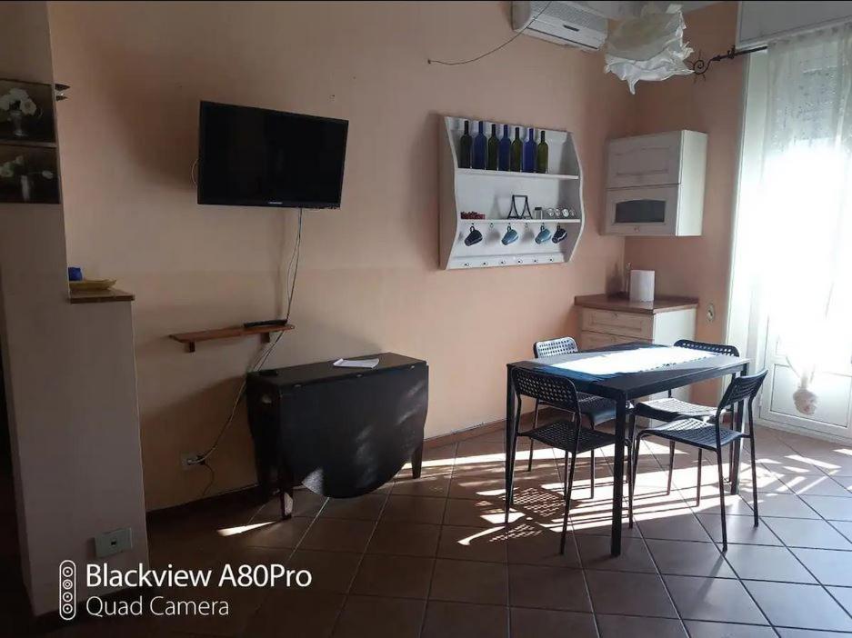Appartamento 70 Mq "La Casa Di Cri" มิลาน ภายนอก รูปภาพ